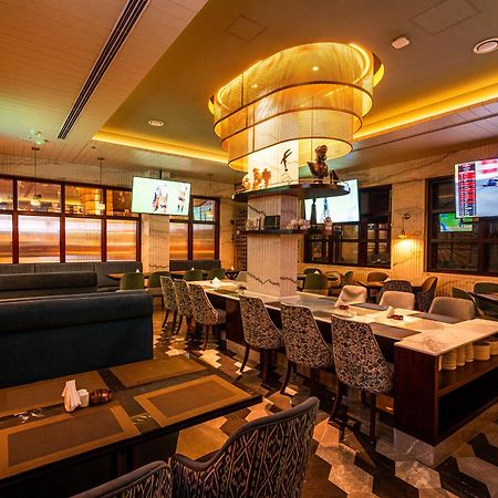President Hotel Dubai Luaran gambar