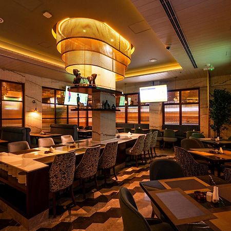 President Hotel Dubai Luaran gambar